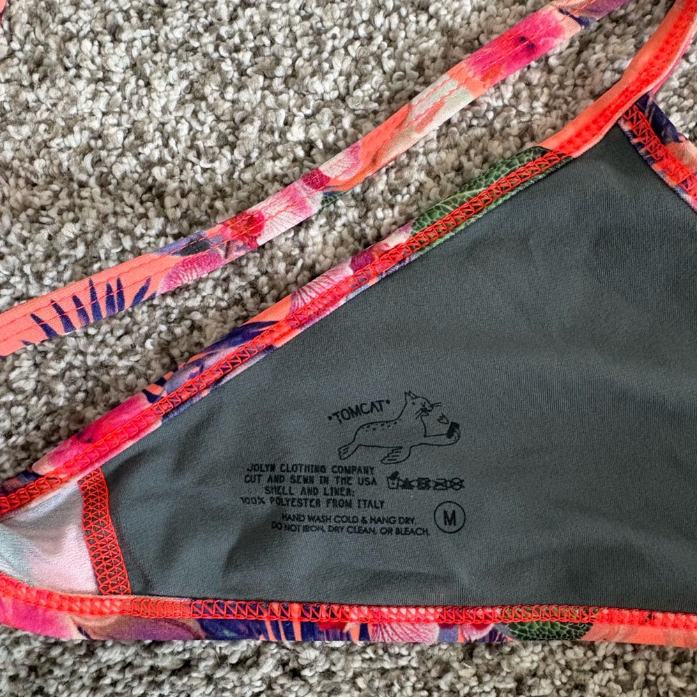 JOLYN “Tomcat” M bikini top - Picture 3 of 3